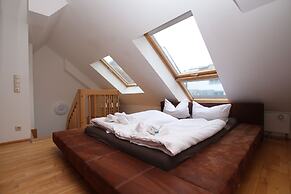 SLADKIY SLIVA Boutique Apartment