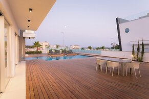 Cove Seaview Villas