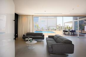 Cove Seaview Villas