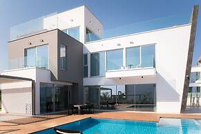 Cove Seaview Villas