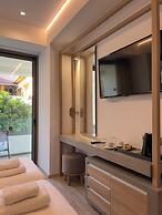 Las Hotel & Spa