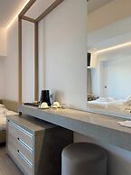 Las Hotel & Spa