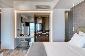 Las Hotel & Spa