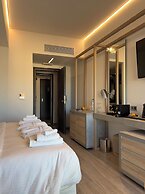 Las Hotel & Spa