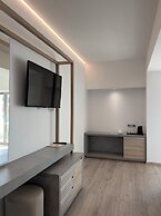Las Hotel & Spa