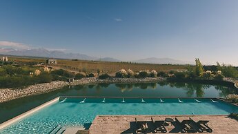 Rosell Boher Winery Lodge & Spa