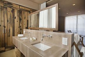 Rosell Boher Winery Lodge & Spa