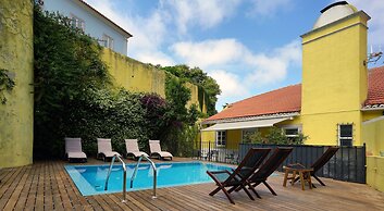 Charm Inn Sintra