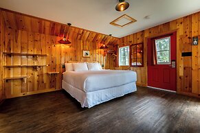 Pine Bungalows