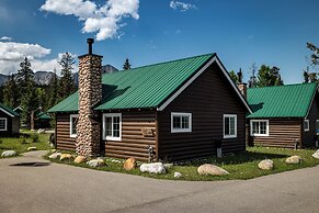 Pine Bungalows