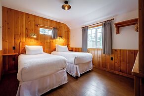 Pine Bungalows