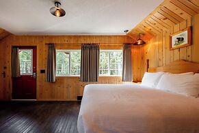 Pine Bungalows