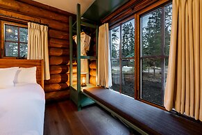 Pine Bungalows