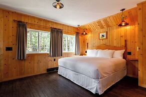 Pine Bungalows