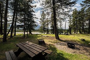 Pine Bungalows