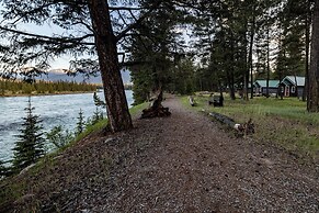 Pine Bungalows