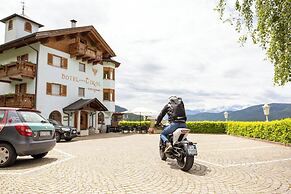 Hotel Tirol Natural Idyll