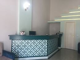 Lukas Hotel
