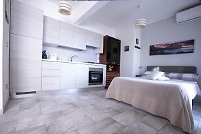 Etna Sea House