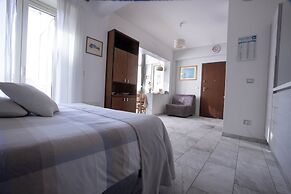 Etna Sea House