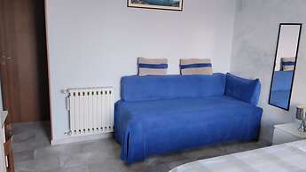 Etna Sea House