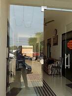 Hotel The Atulyam