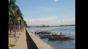 Samanakan's Condotel