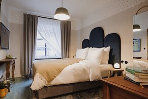 Monastery Garden Bistro & Rooms
