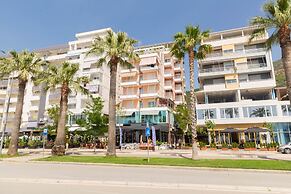 Hotel Aglon