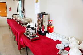 Sat Sun Hotel
