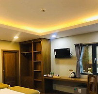 Sat Sun Hotel