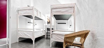 Ramilton Old Town Hostel
