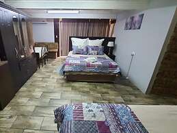 Gemstone Guest House