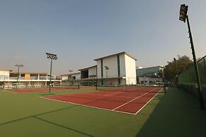 MWC Club by Downtown