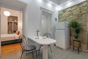 2 Mazi Suites