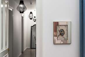 2 Mazi Suites