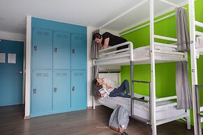 Nyon Hostel