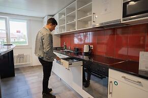 Nyon Hostel