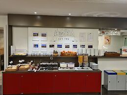 Nyon Hostel