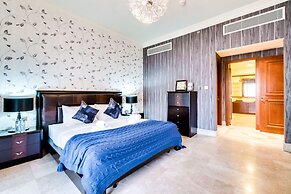 Fairmont North Luxury 2 BR Apt Palm