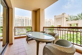 Fairmont North Luxury 2 BR Apt Palm
