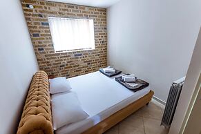 Contessa Apartments