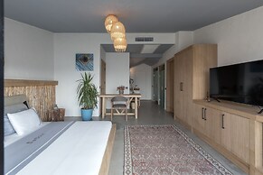 Harbour Suites
