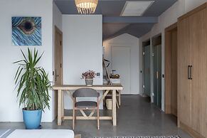Harbour Suites