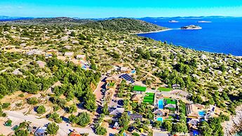 New Horizons Resort