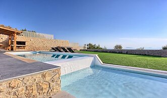 New Horizons Resort