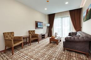 Grand Mela Hotel