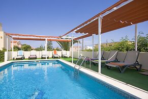 Villa Maria Carmen