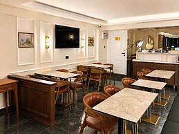 The Peraport Hotel