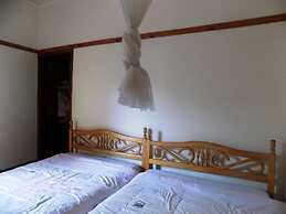 Rhino Motel